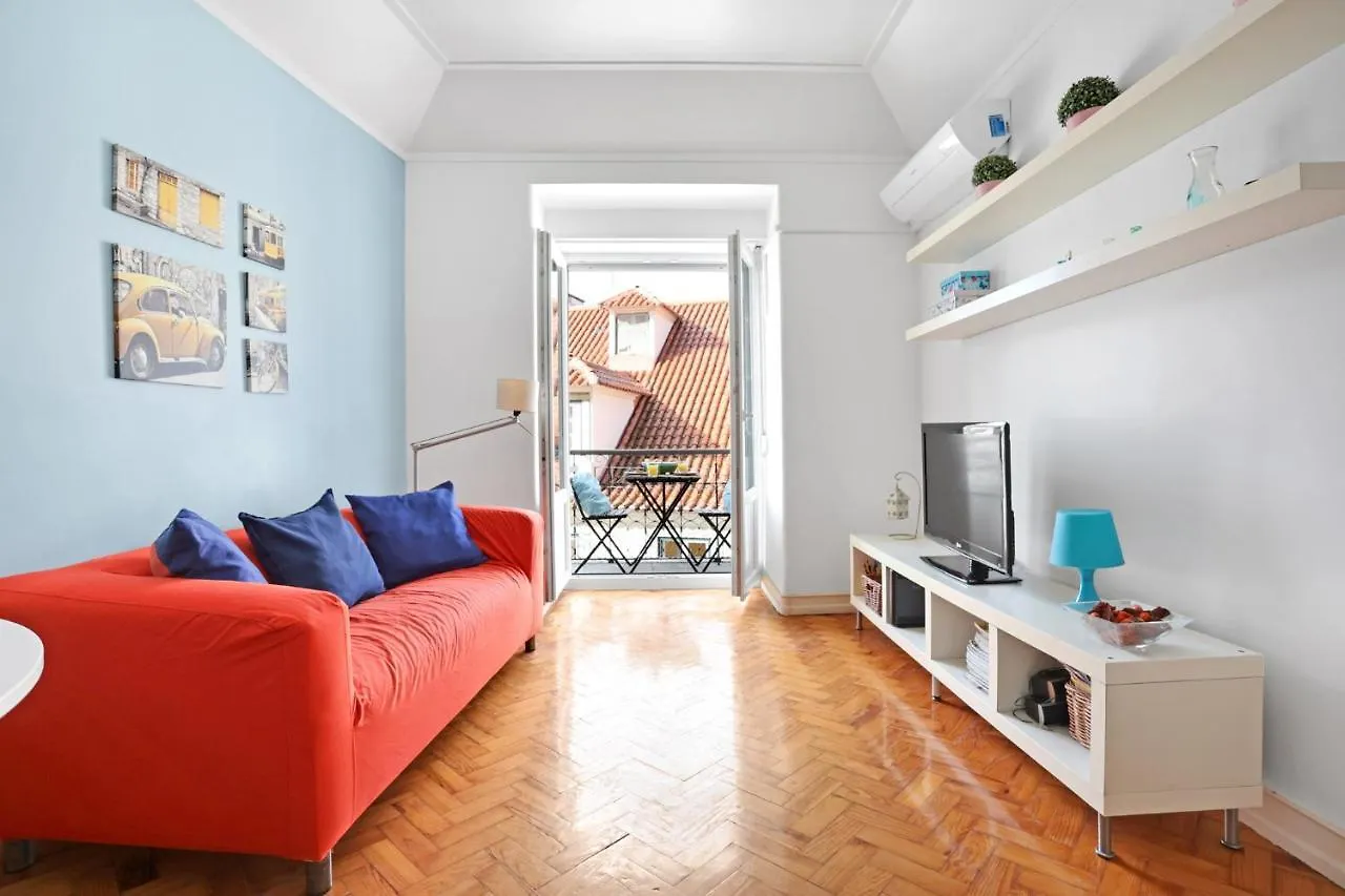 ליסבון Castelo Apartment - Beautiful Balcony View